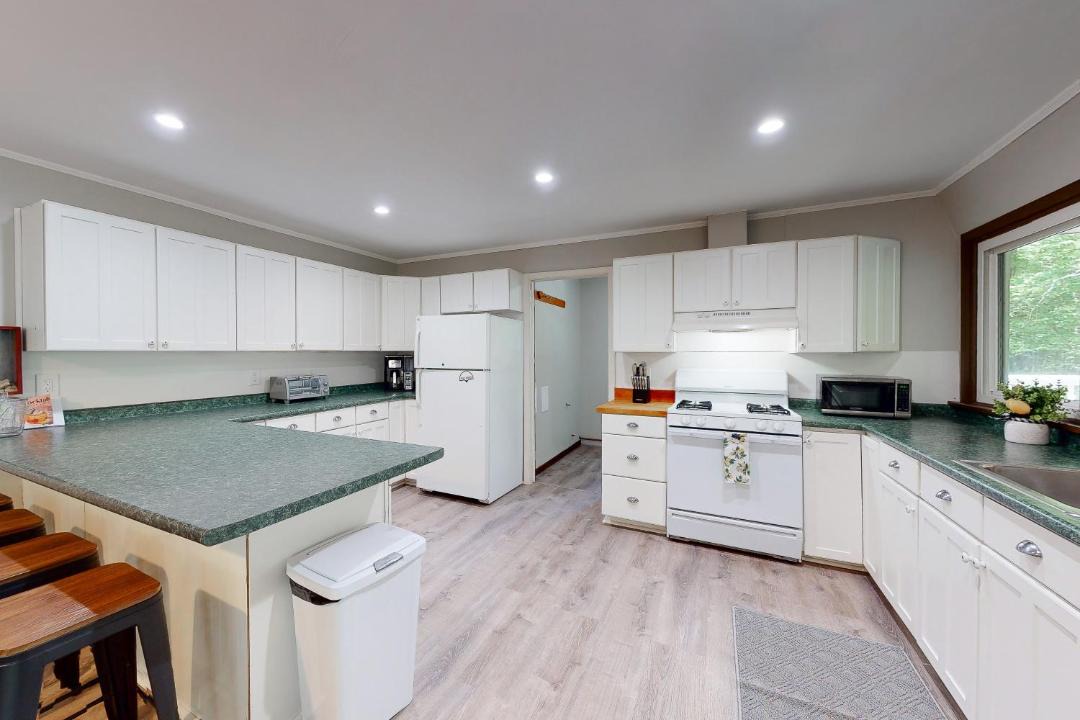 Photo of Kitchen in Stratton and Bromley Ski Areas