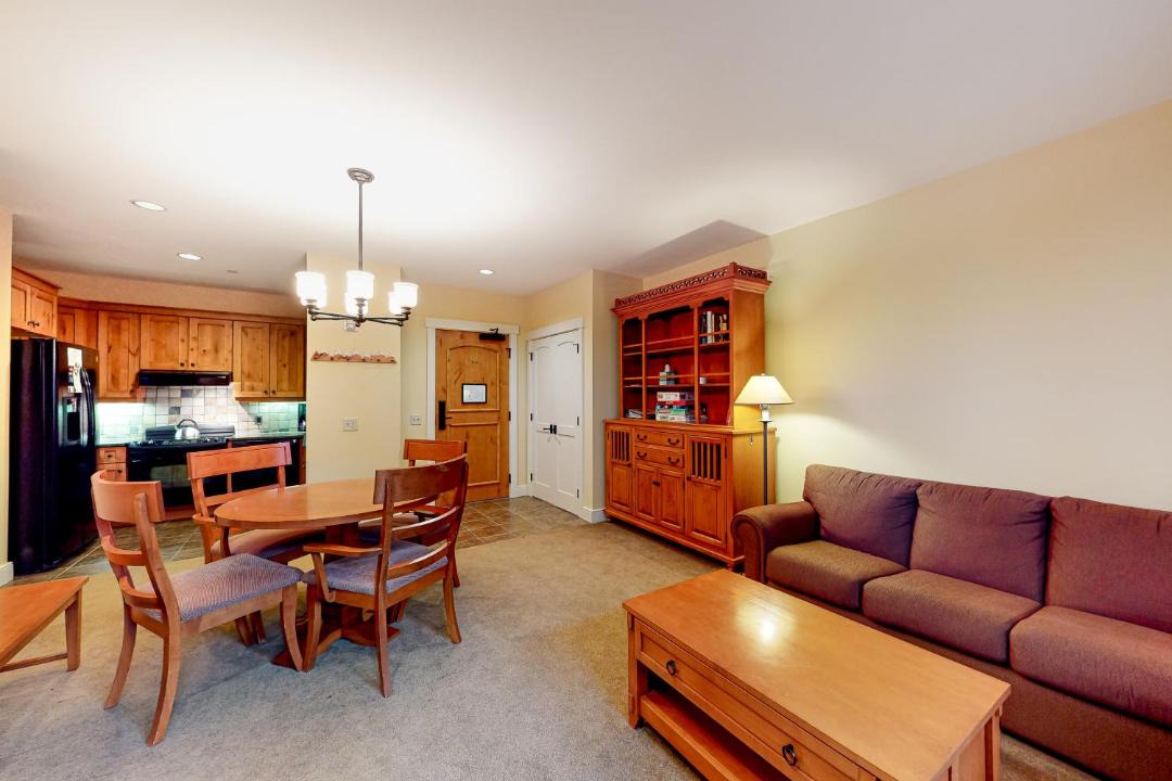 Photo of Livingroom in Stratton Mountain