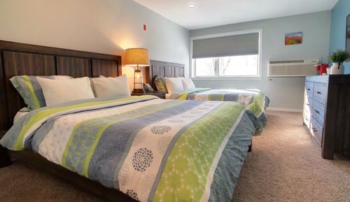 Condo, 2 Bedrooms