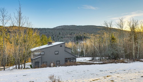 House (4 Bedrooms)